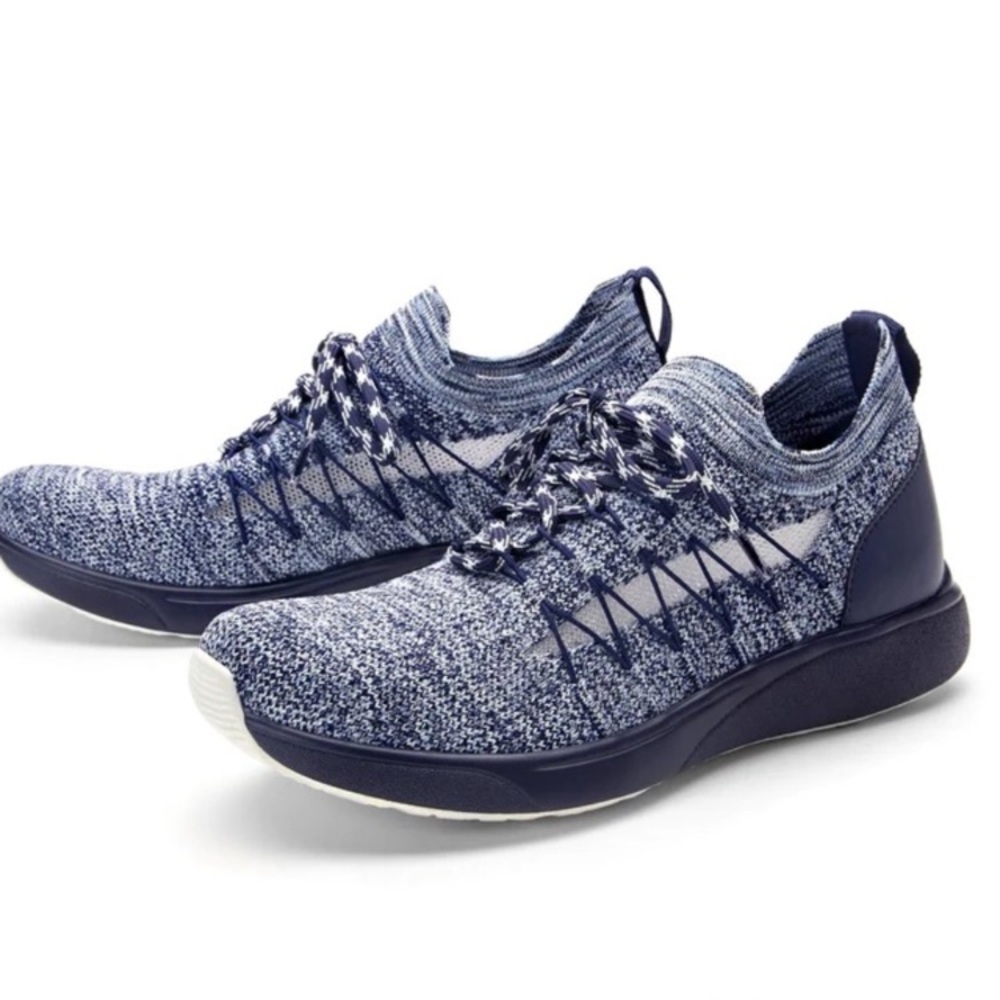 Traq by Alegria synq navy sneakers women size US 8